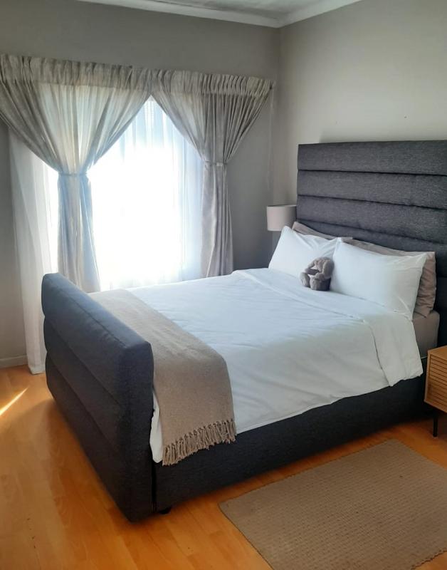 To Let 2 Bedroom Property for Rent in Parklands Western Cape